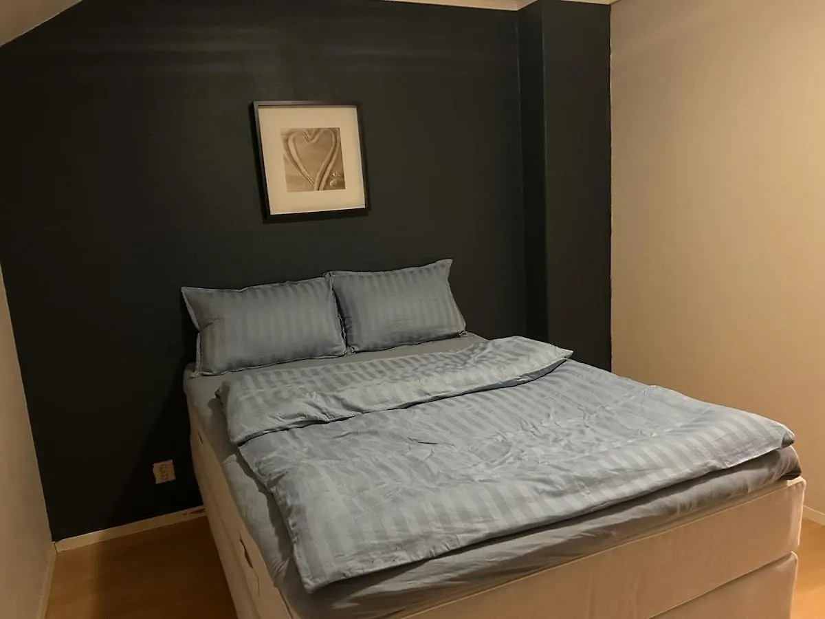 Spacious 3 Bedroom Townhouse Μπέργκεν Διαμέρισμα
